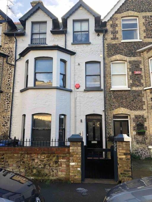 Trendy 3 Bedroom Home Close To Margate Beaches Bars Resturants 2 Night Min Stay Westgate-on-Sea المظهر الخارجي الصورة